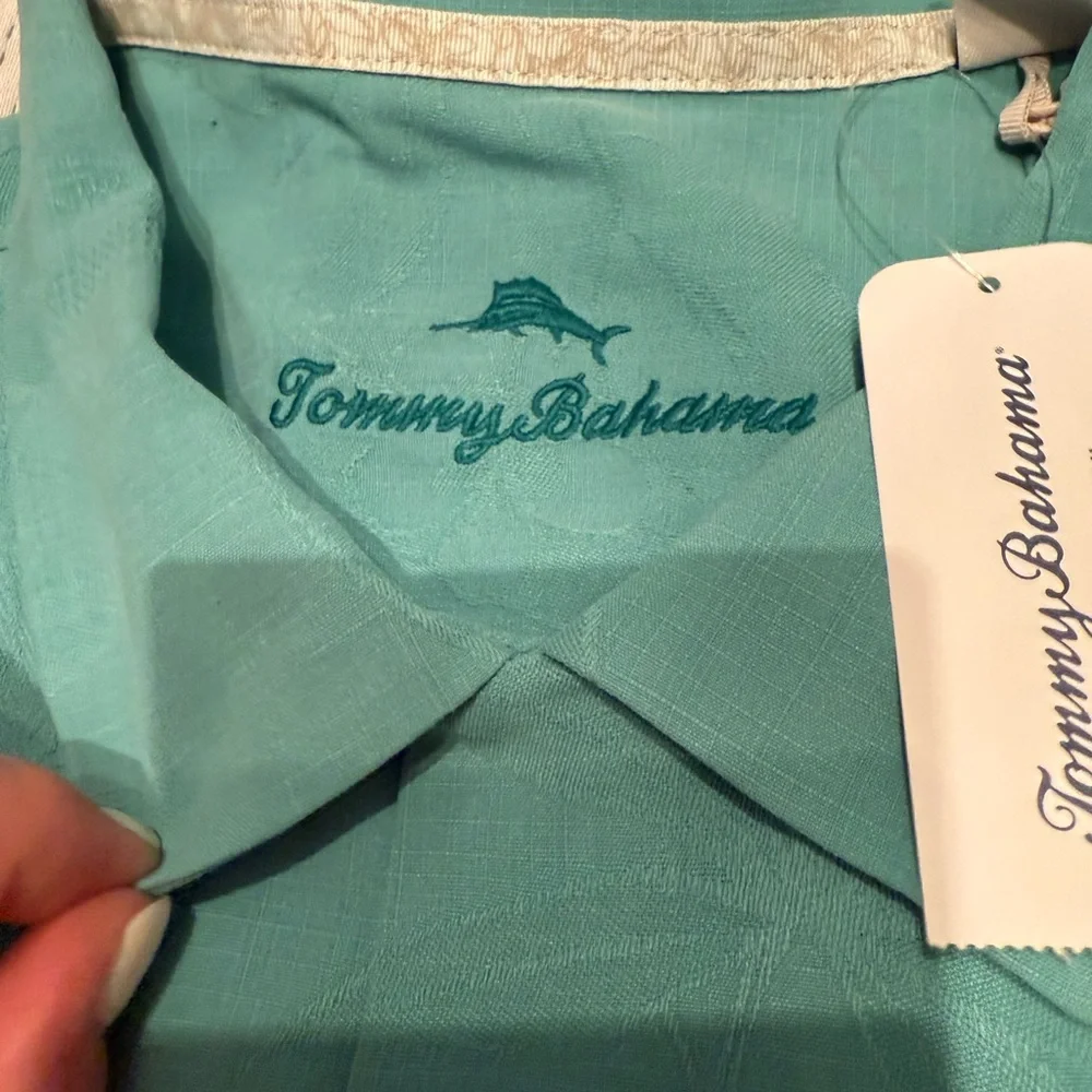 Tommy Bahama Aqua Casual Button Down Shirt - Picture 3 of 4